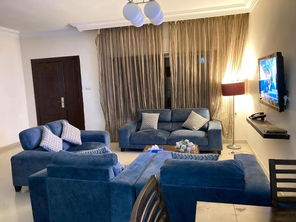 עמאן Uptown Hotel Apartment מראה חיצוני תמונה