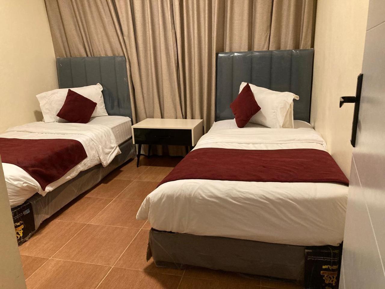 עמאן Uptown Hotel Apartment מראה חיצוני תמונה
