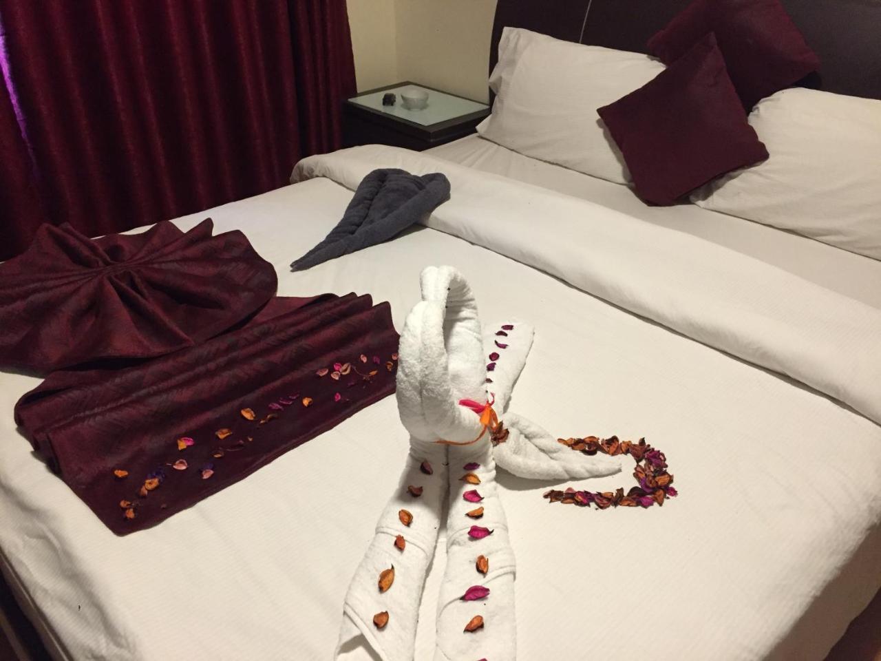 עמאן Uptown Hotel Apartment מראה חיצוני תמונה