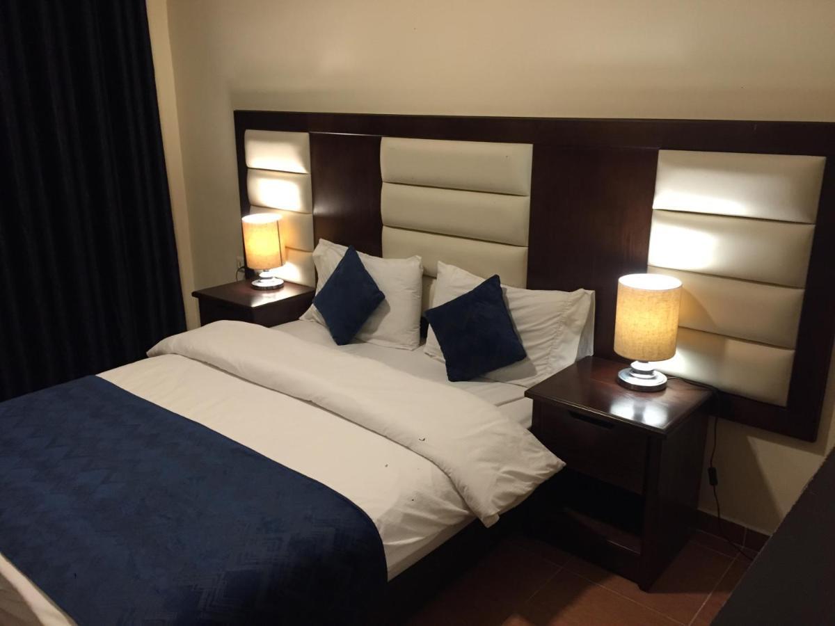 עמאן Uptown Hotel Apartment מראה חיצוני תמונה